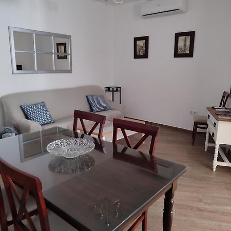 Апартаменты Casa Duplex En El Centro Кармона Экстерьер фото