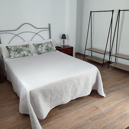 Апартаменты Casa Duplex En El Centro Кармона Экстерьер фото